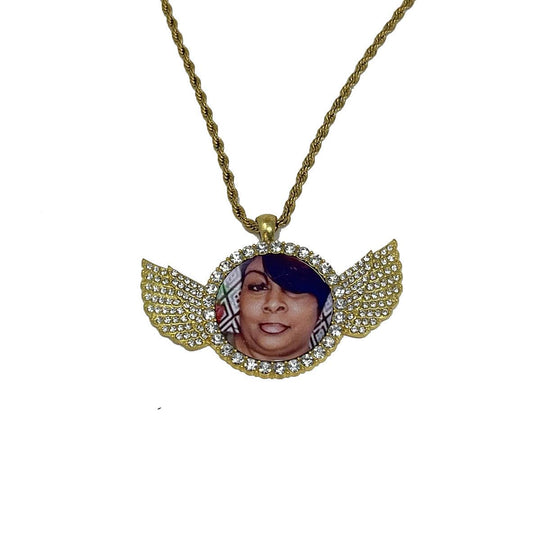 Rhinestone Wings Pendant - 4everKeepsakes 
