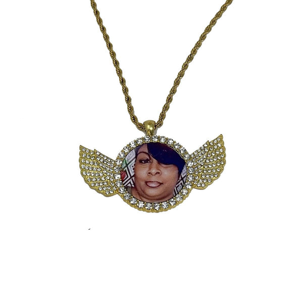 Rhinestone Wings Pendant - 4everKeepsakes 