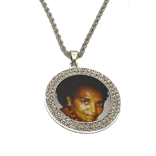 Round Pendant w/Rhinestones - 4everKeepsakes 